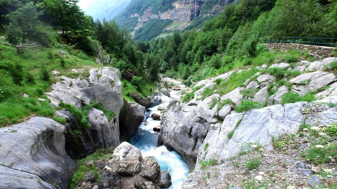 Vvf Saint-Lary-Soulan Hautes-Pyrenees Экстерьер фото